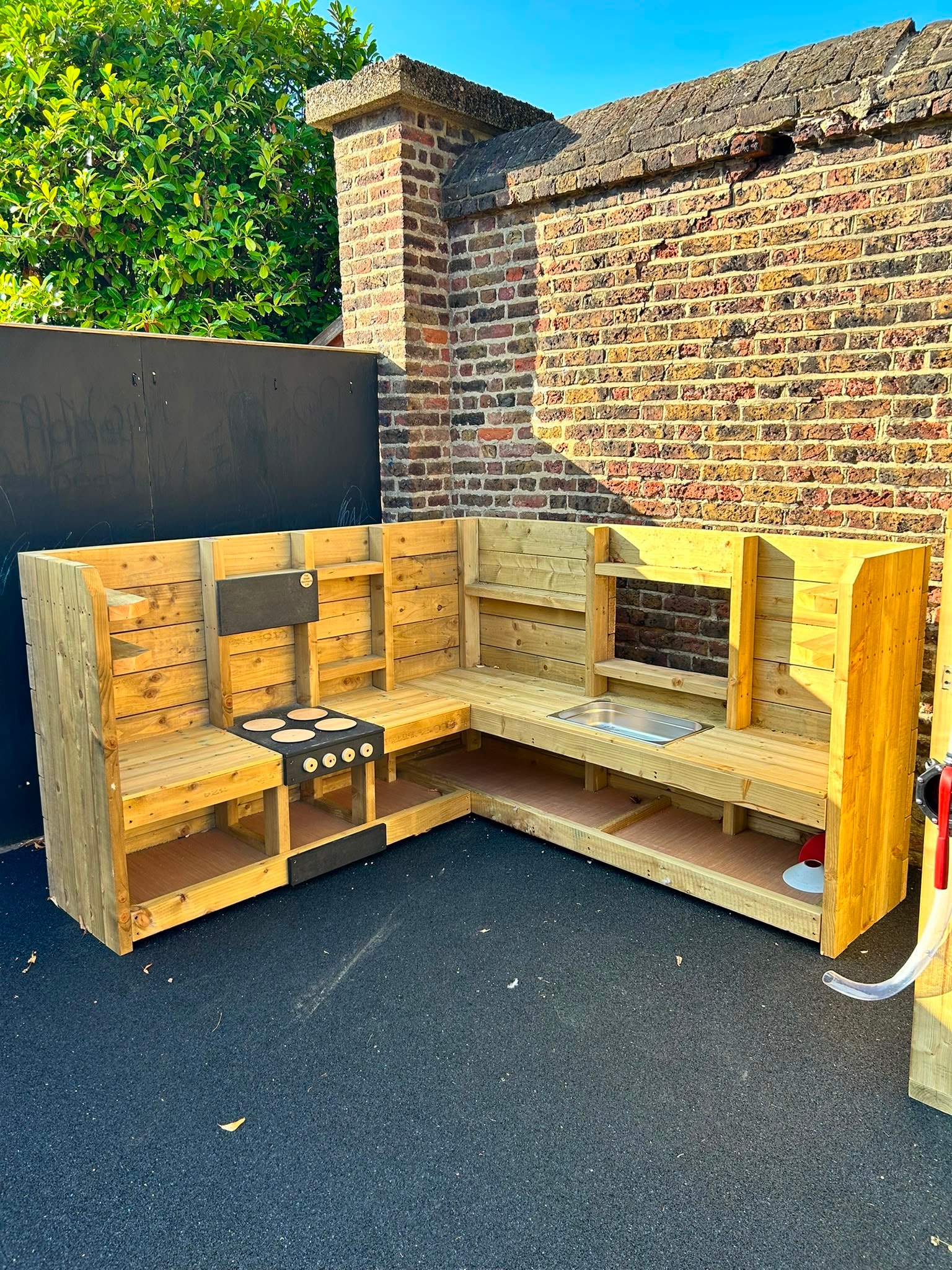 Mud Kitchens & Outdoor Play